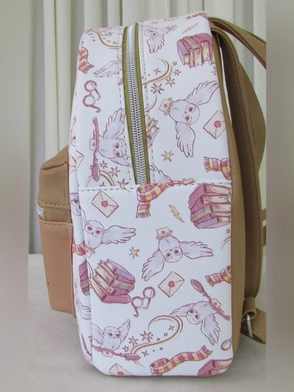 Warner Bros. Harry Potter White & Tan Owl Kids Mini Backpack